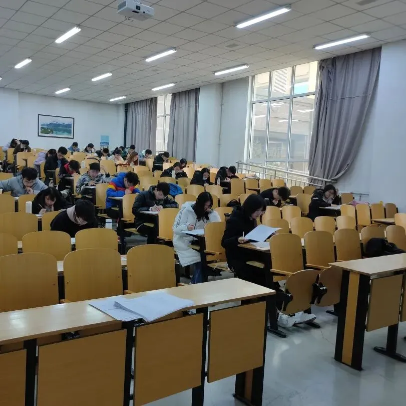 四六级模考 | 以笔为矛,奋战四六级!-第19张图片-四季读书网 四六级模考 | 以笔为矛,奋战四六级!-第19张图片-四季读书网