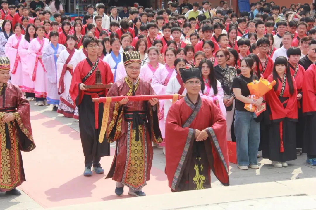 崇德明礼同逐梦,踔厉奋发迎中考——南宁市第二十一中学 2026 届百日誓师活动圆满举行 第17张