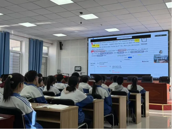京蒙携手共研,中考蓄力启航 ——卓资县北京朝阳中学与北京日坛中学开展云端教研交流活动 第17张 京蒙携手共研,中考蓄力启航 ——卓资县北京朝阳中学与北京日坛中学开展云端教研交流活动 第17张