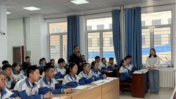 京蒙携手共研,中考蓄力启航 ——卓资县北京朝阳中学与北京日坛中学开展云端教研交流活动 第19张 京蒙携手共研,中考蓄力启航 ——卓资县北京朝阳中学与北京日坛中学开展云端教研交流活动 第19张