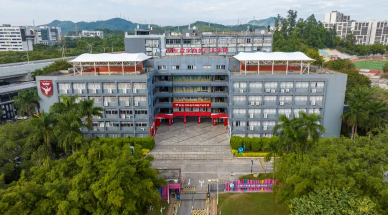 中考后如何择校?今天为你推荐这所粤港澳大湾区的技能人才摇篮 ——广东岭南现代技师学院! 第3张