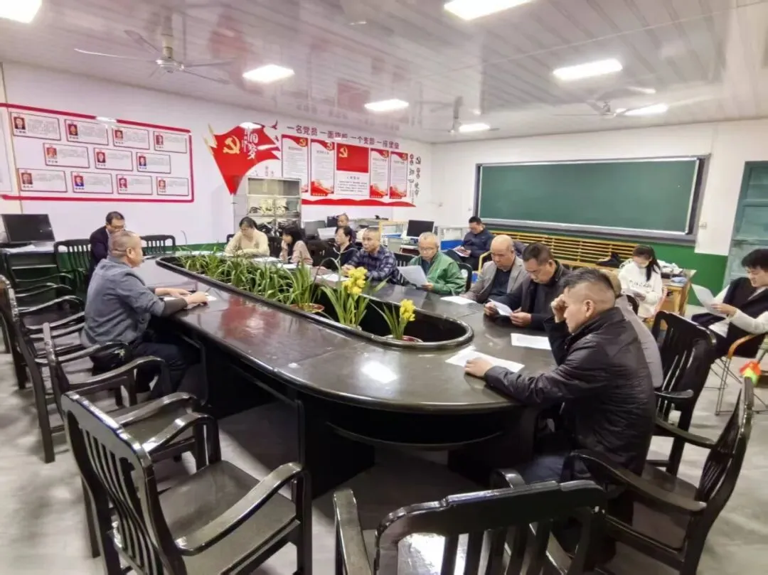精准剖析明方向 凝心聚力备中考丨安溪崇文中学召开 2026 年春季毕业班县适应性练习质量分析会-第7张图片-四季读书网