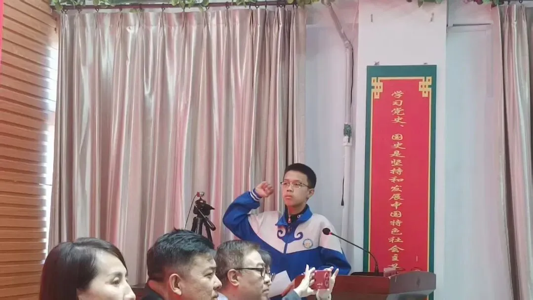 凝心聚力战中考砥砺奋进赢未来——科左后旗甘旗卡第五初级中学2026年誓师动员大会圆满举行 第9张 凝心聚力战中考砥砺奋进赢未来——科左后旗甘旗卡第五初级中学2026年誓师动员大会圆满举行 第9张