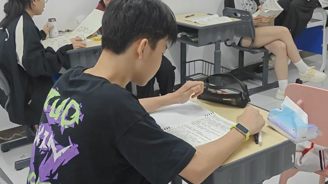 中考班 | 执笔为剑,月考为阶,备战中考一模 第5张 中考班 | 执笔为剑,月考为阶,备战中考一模 第5张