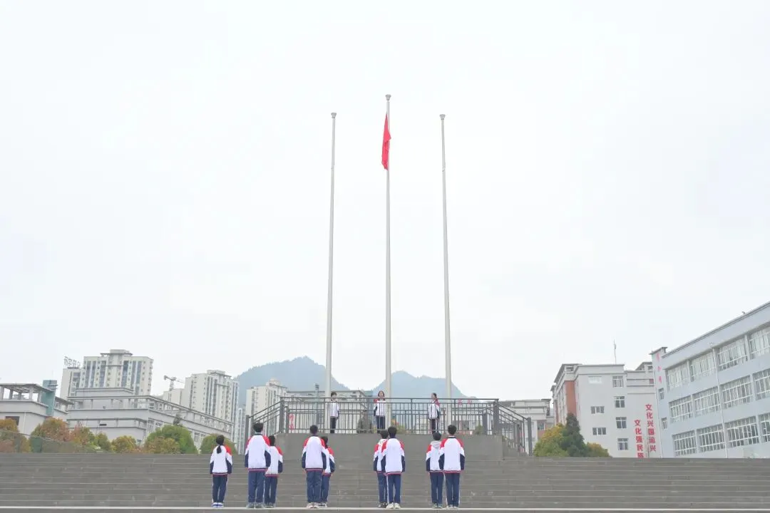 少年自有凌云志  龙马精神战中考‖六盘水市水城区第一实验中学隆重举行冲刺誓师大会 第15张