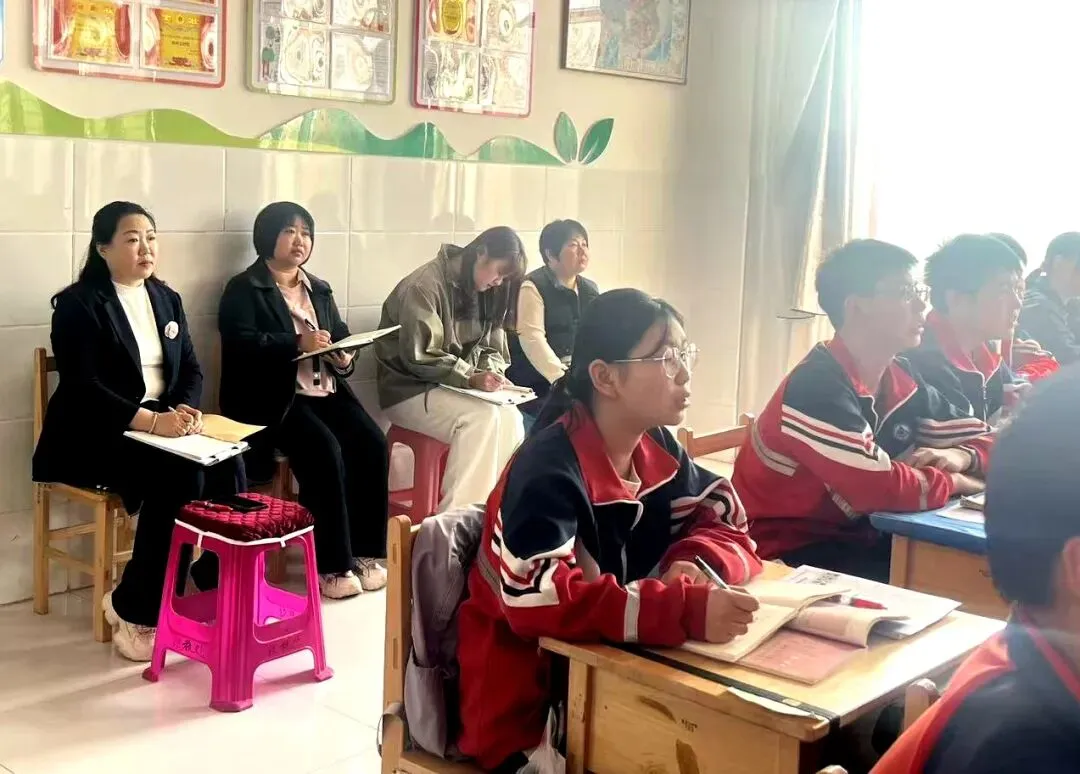 一周微播报|关键词:中考备考、基地校调研、名师工作坊、课题研究...... 第13张