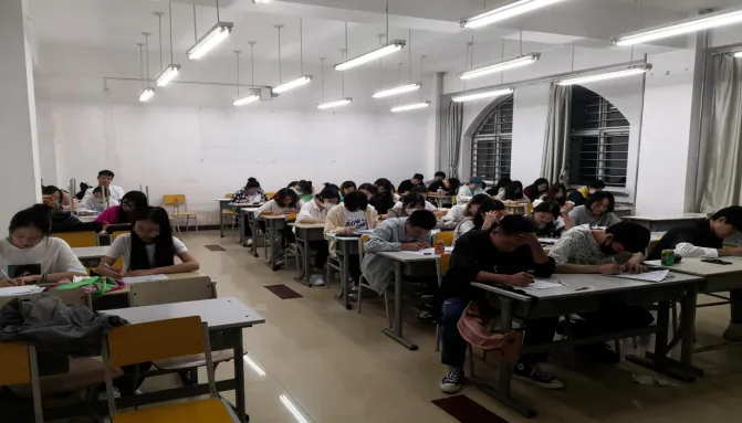 师范技能||美术学院2019级师范生教资模拟考试 第5张