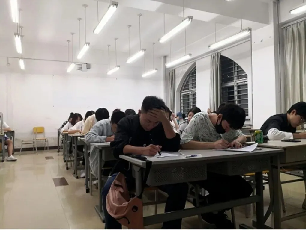 师范技能||美术学院2019级师范生教资模拟考试 第13张
