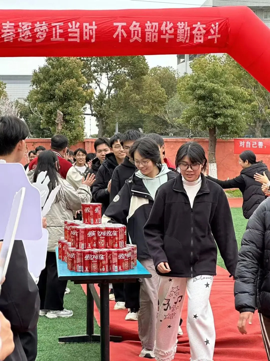 阳光鹿峰|马跃龙腾战中考 誓逐锋芒创辉煌-第21张图片-四季读书网 阳光鹿峰|马跃龙腾战中考 誓逐锋芒创辉煌-第21张图片-四季读书网