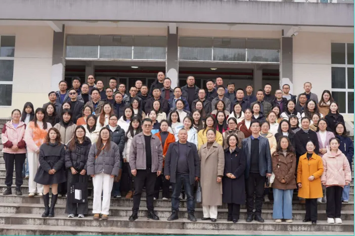 聚智研备明方向 凝心聚力备中考——利川市2026年初中道德与法治复习教学研讨会活动纪实 第32张