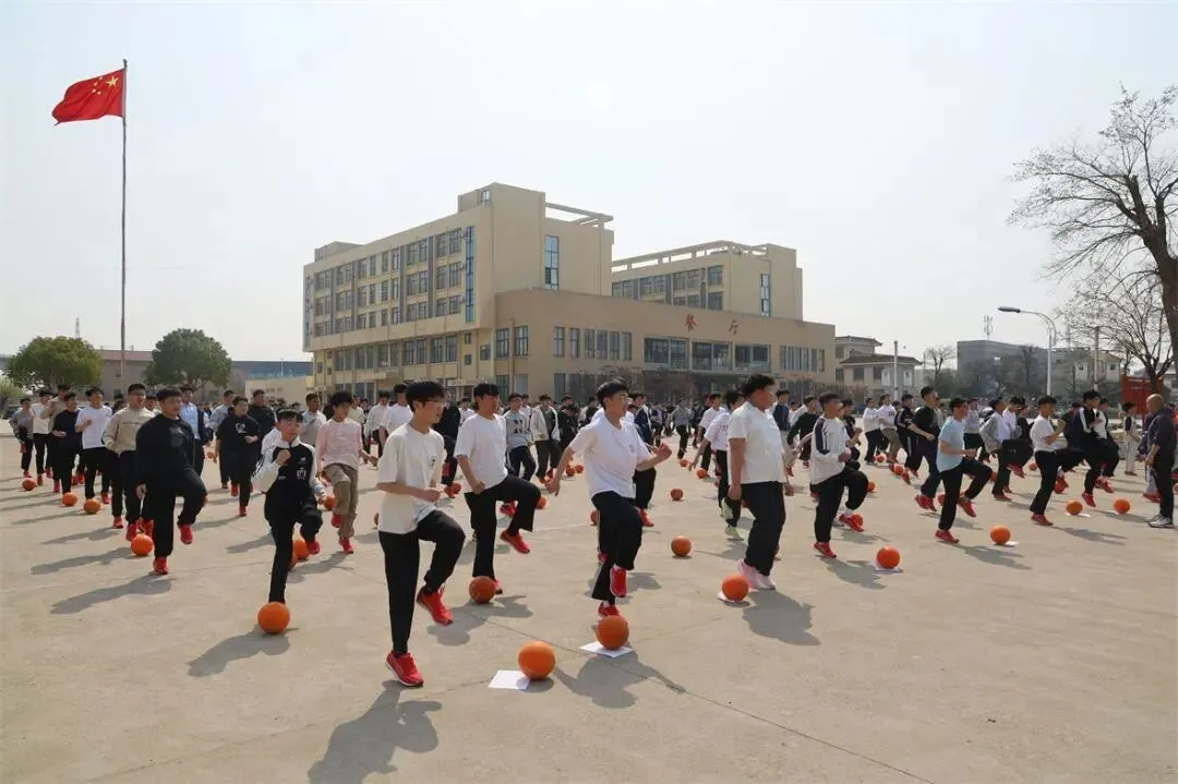 向上吧,少年!丨九年级体育模拟测试圆满结束~ 第9张