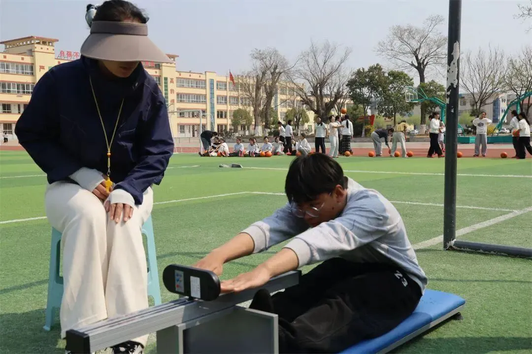 向上吧,少年!丨九年级体育模拟测试圆满结束~ 第29张