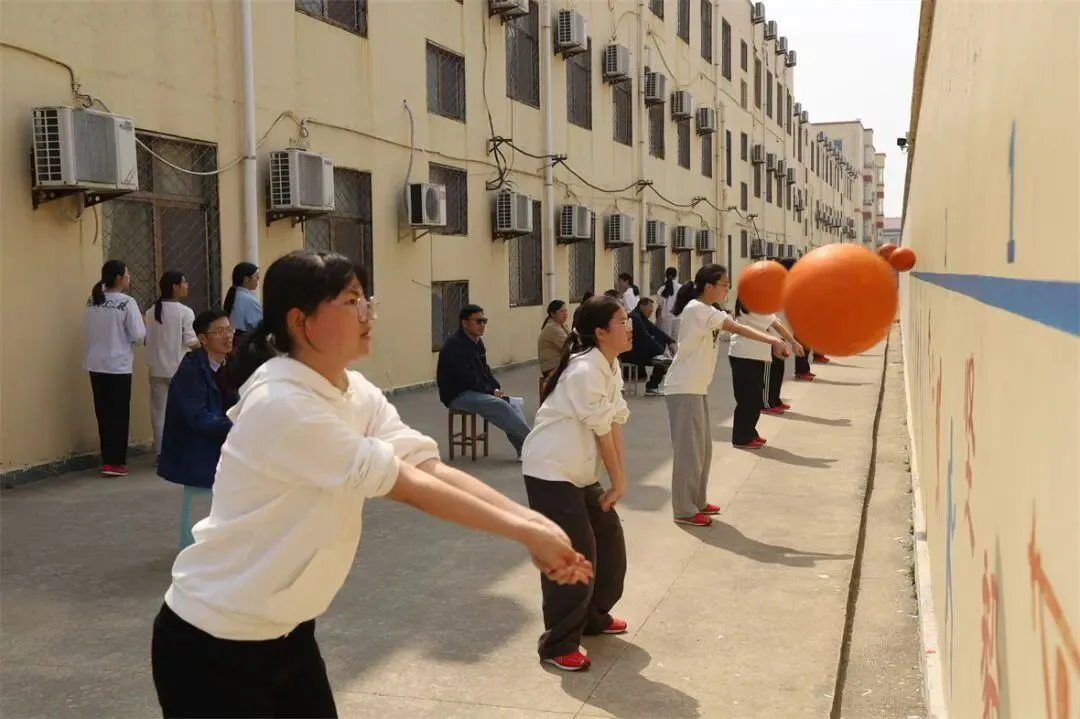 向上吧,少年!丨九年级体育模拟测试圆满结束~ 第36张