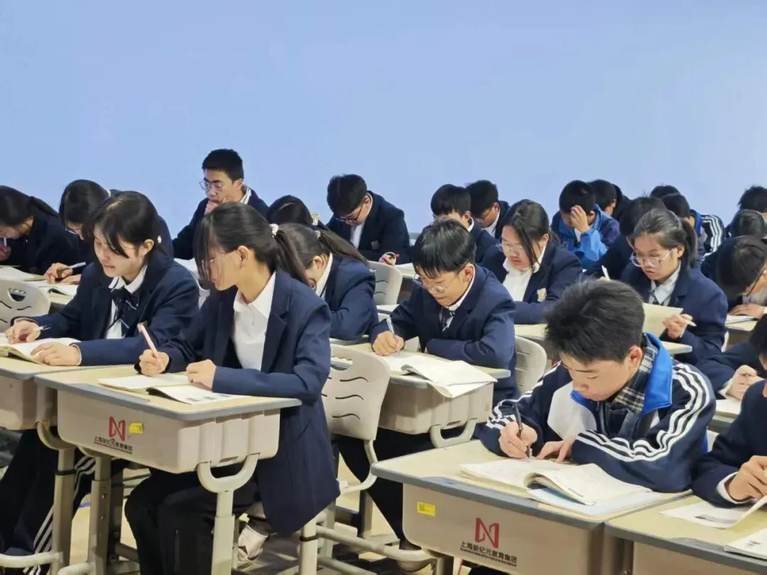 赋能中考备考!昭阳区2026届中考备课研讨会物理分会场落地我校,共研提质新路径 第26张