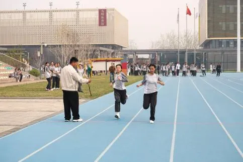 以模考砺锋芒,以匠心助远航——初三中考体育模拟考,全力备战正当时-第3张图片-四季读书网