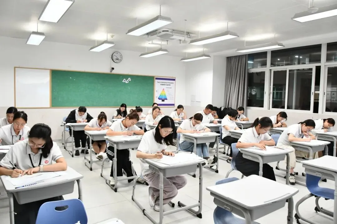 广州培文真题竞赛|要学生做的事,教师先做-第4张图片-四季读书网