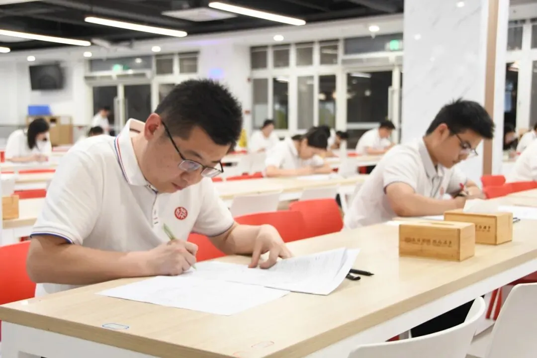 广州培文真题竞赛|要学生做的事,教师先做-第15张图片-四季读书网
