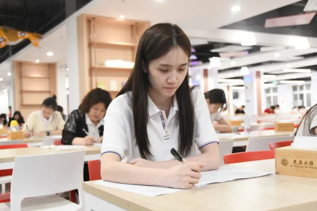 广州培文真题竞赛|要学生做的事,教师先做-第18张图片-四季读书网
