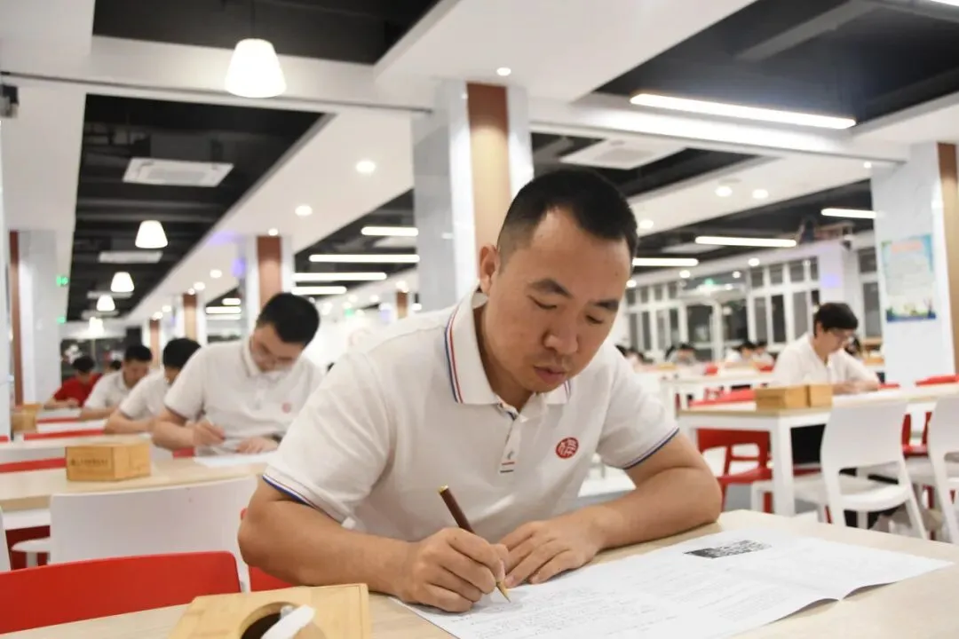 广州培文真题竞赛|要学生做的事,教师先做-第21张图片-四季读书网