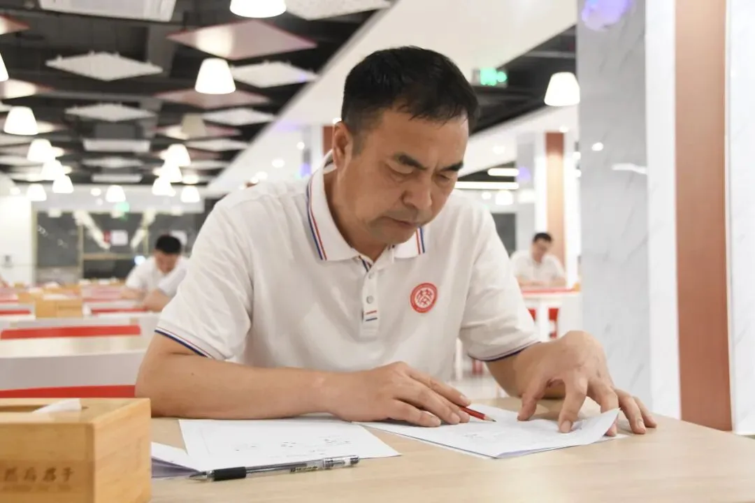 广州培文真题竞赛|要学生做的事,教师先做-第24张图片-四季读书网