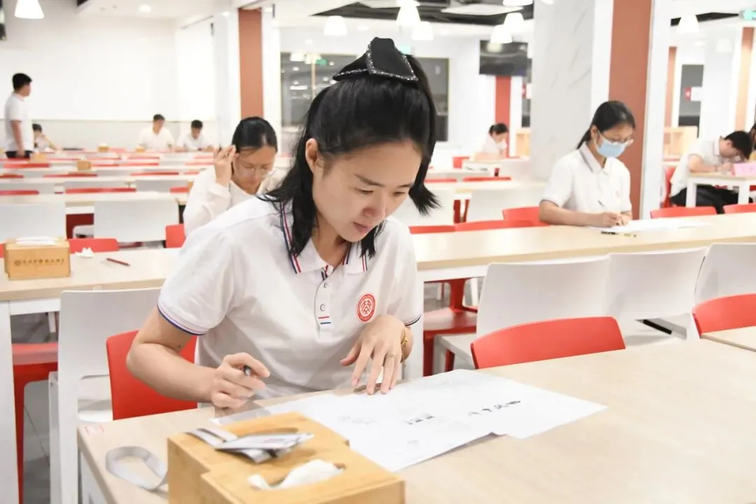 广州培文真题竞赛|要学生做的事,教师先做-第27张图片-四季读书网