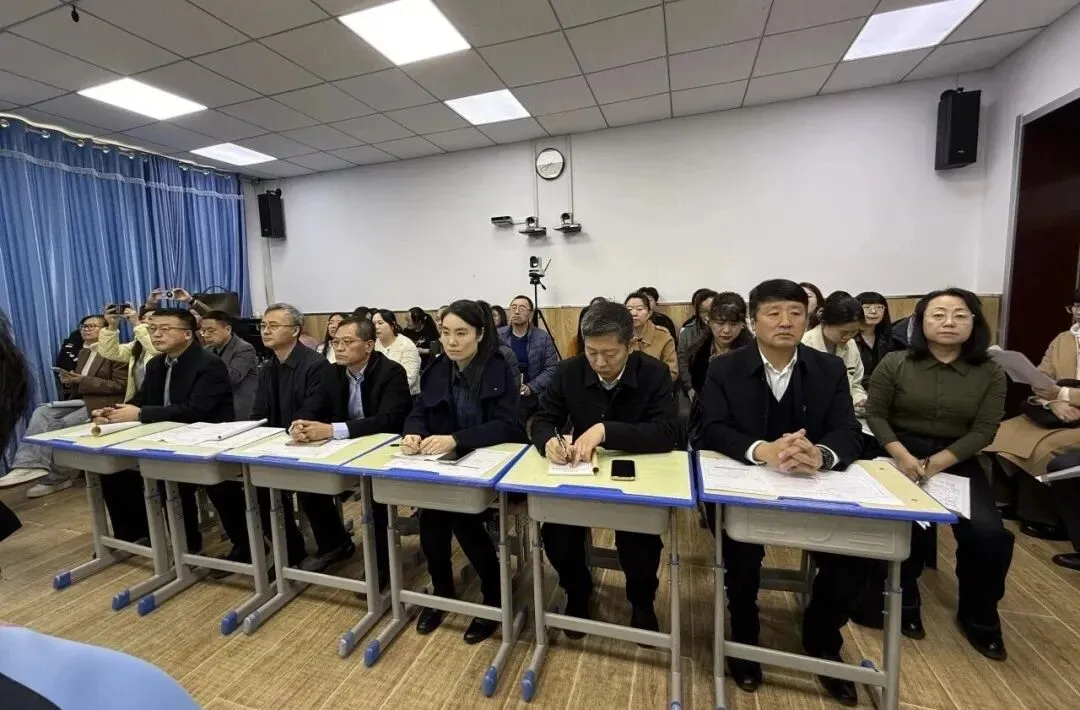 【初中研培部】思研同行探路径 赋能中考启新程——七台河市历史学科策略研讨会纪实 第1张