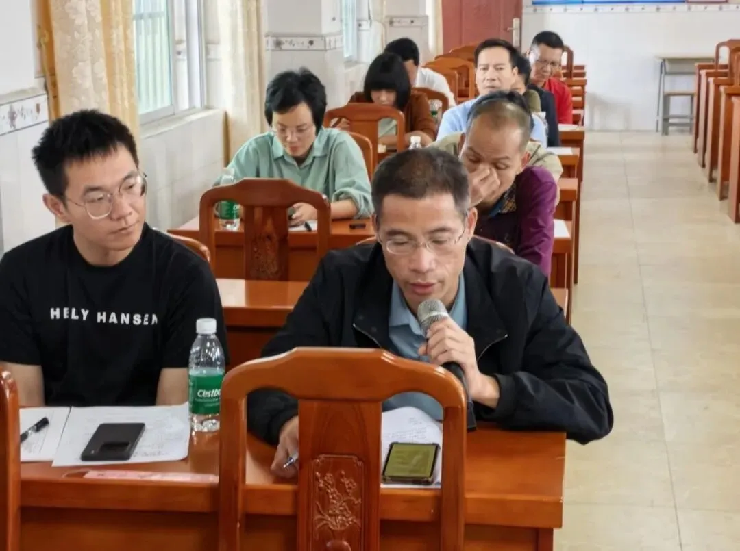 研思共进备中考 聚力提质启新程——河东中学承办城乡融合“备教研一体化”教学改革实践活动暨2026届物理学科备考研讨会 第9张 研思共进备中考 聚力提质启新程——河东中学承办城乡融合“备教研一体化”教学改革实践活动暨2026届物理学科备考研讨会 第9张