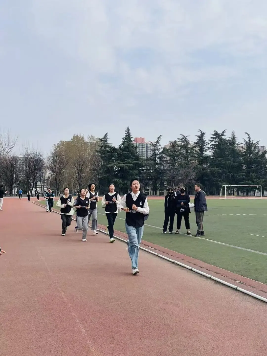 模拟实战练兵,备战中考体育-第10张图片-四季读书网 模拟实战练兵,备战中考体育-第10张图片-四季读书网