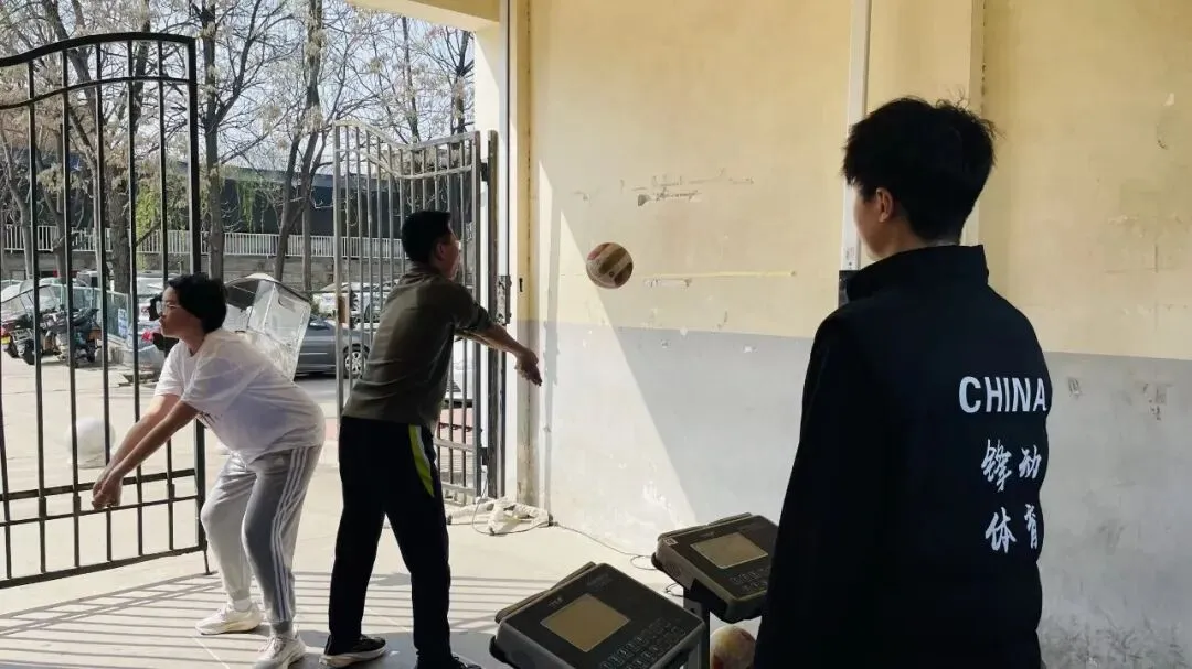 模拟实战练兵,备战中考体育-第21张图片-四季读书网 模拟实战练兵,备战中考体育-第21张图片-四季读书网