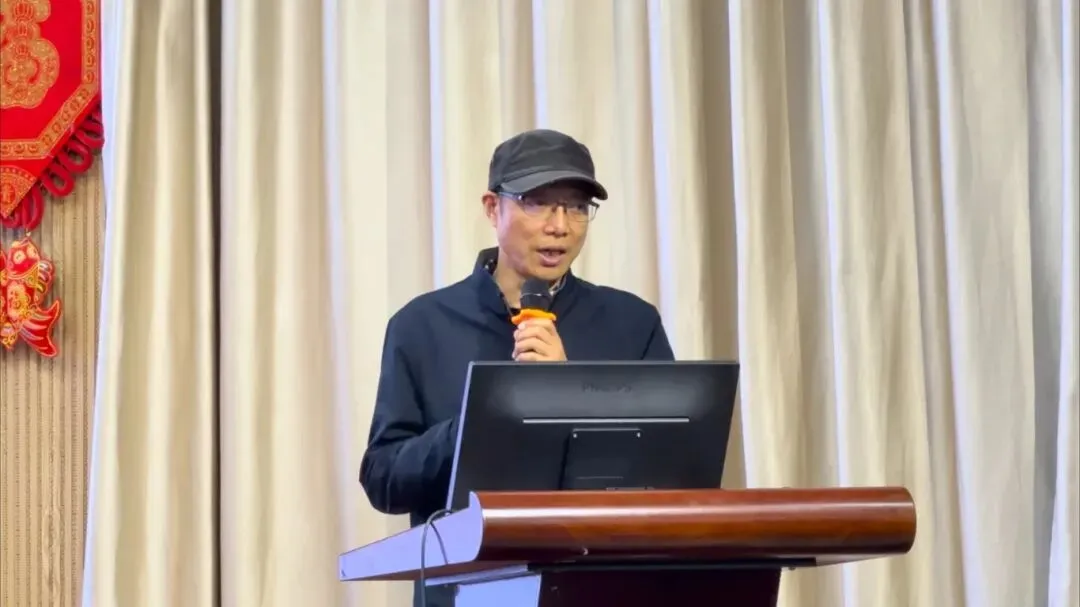 【弘毅头条】聚焦新中考,深耕“壮腰”路——岳阳市初中“壮腰工程”推进暨2026年历史学科复习备考研讨活动圆满落幕 第10张 【弘毅头条】聚焦新中考,深耕“壮腰”路——岳阳市初中“壮腰工程”推进暨2026年历史学科复习备考研讨活动圆满落幕 第10张