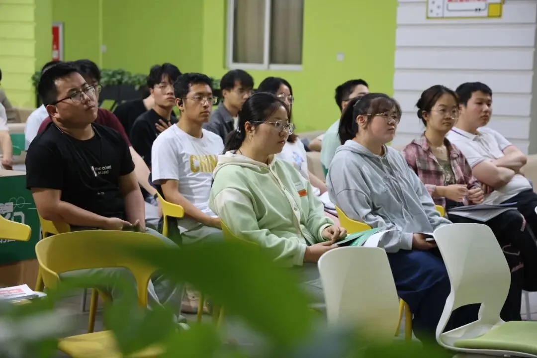 研途有你 | 考研英语规划讲座回顾——真题为引,科学规划-第5张图片-四季读书网