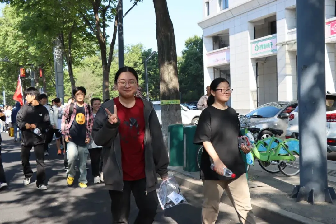 【2024中考】青衿致远 沐光而行-第76张图片-四季读书网