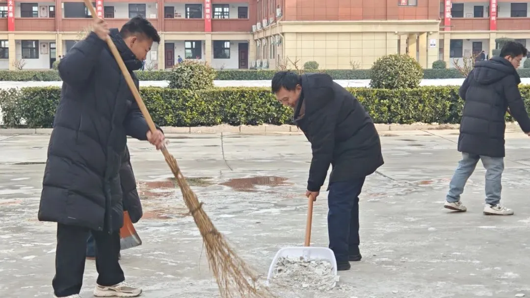 青春逐梦,砺剑中考|辉县市大成实验学校九年级学子赴一中开展研学暨体育模拟测试活动 第38张