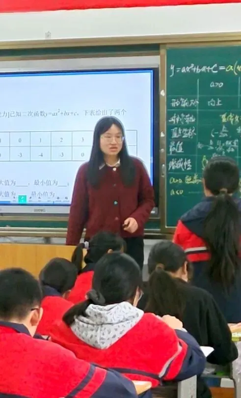 【大美实中】九大学科同课异构,共研中考备考策略|市实验初中教联体2026年春季备考研讨会圆满举行-第4张图片-四季读书网