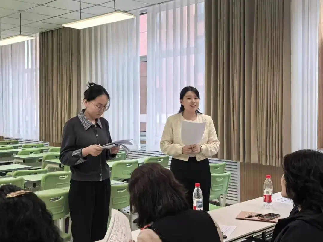 【31视角·教研】试卷讲评培新秀,AI赋能促提升——我校举办2025—2026学年度新教师及青年教师汇报课活动-第115张图片-四季读书网