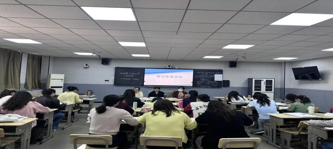 专家引领促教研 精研课堂备中考——乌达区名优教师展示课暨复习策略研讨活动英语专场 第6张 专家引领促教研 精研课堂备中考——乌达区名优教师展示课暨复习策略研讨活动英语专场 第6张