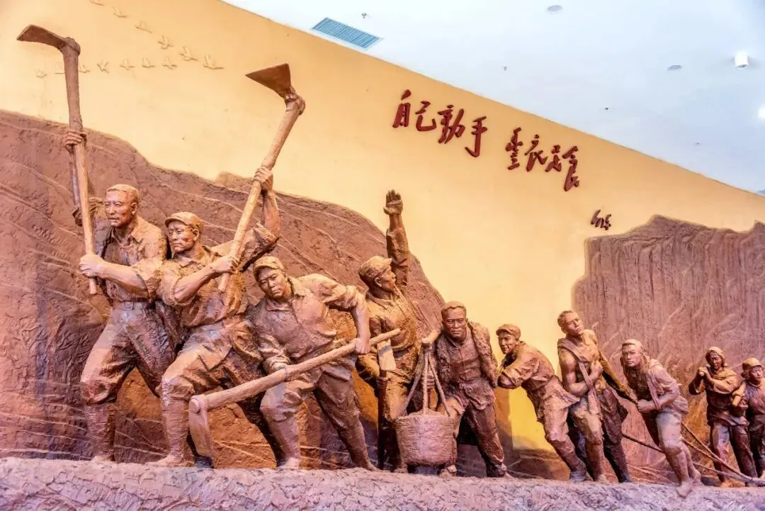 【中考阅读指导】耕(夏蕾)福建2025-第4张图片-四季读书网