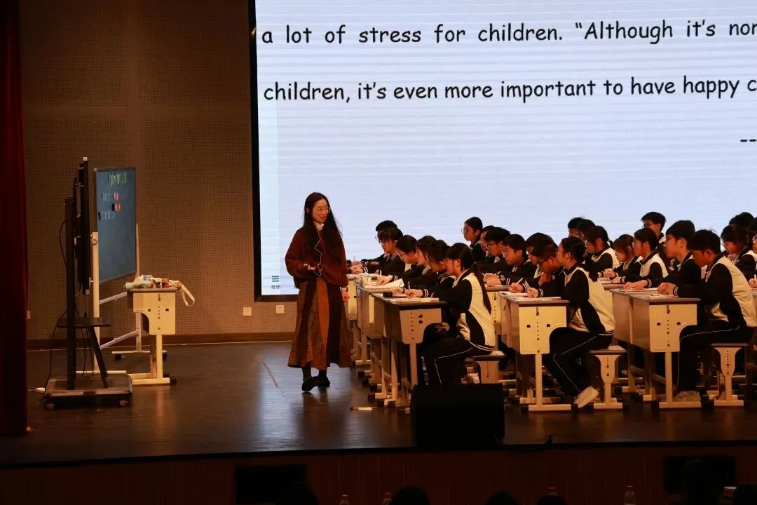 精研中考英语备考策略 共筑学科教学提质之路丨台州市初中英语复习研讨会圆满落幕 第8张 精研中考英语备考策略 共筑学科教学提质之路丨台州市初中英语复习研讨会圆满落幕 第8张