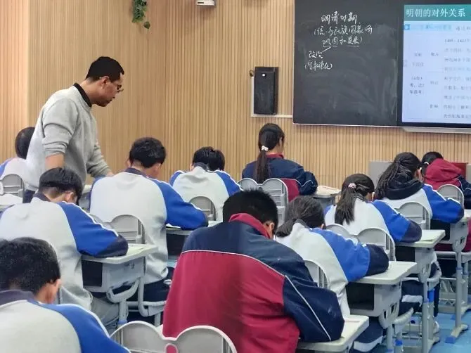 我校开展九年级中考一轮复习研讨活动 第19张