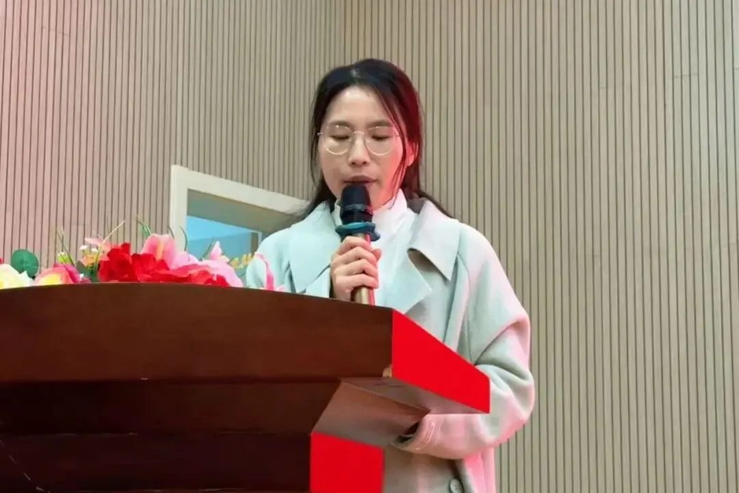 百日砺剑,逐梦中考 | 全南燕园实验中学举行2026届中考百日冲刺誓师大会-第6张图片-四季读书网