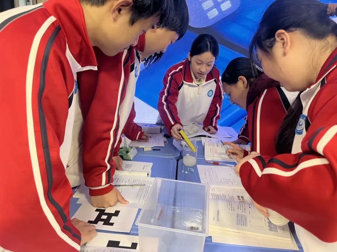 研思践悟“化学”路,同心护航“中考”梦 ——宜宾市初三化学集体备课活动在坤泰实验学校举行-第29张图片-四季读书网