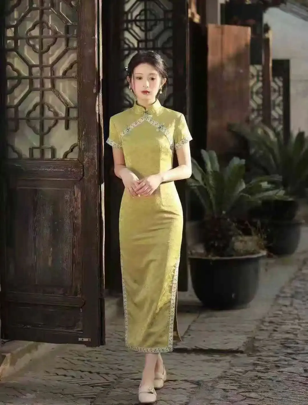 高考中考季必备【旗袍】26夏~品牌女装库存尾货折扣批发实体电商直播一手货源 第20张