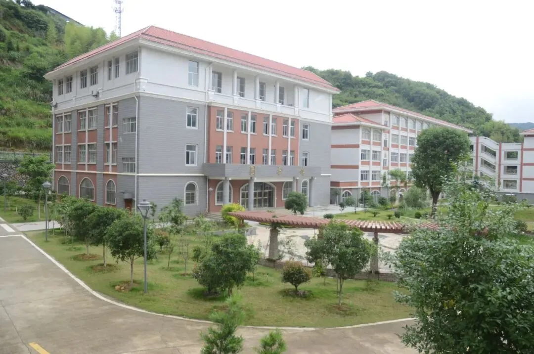 福建省大田职业中专学校关于体育中考放假调休及安全致全体家长的一封信 第5张