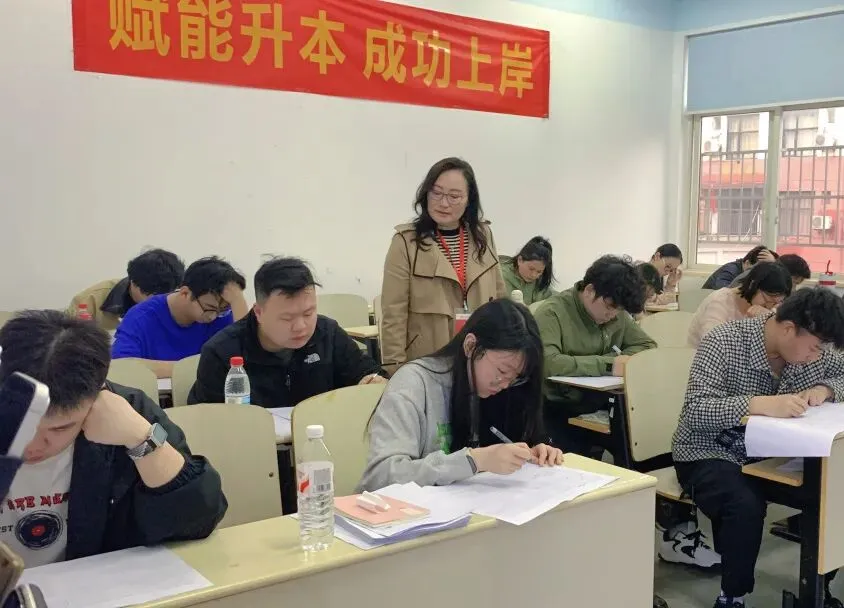 华博千人模考,学子圆梦本科|华博教育模拟大考顺利结束 第22张