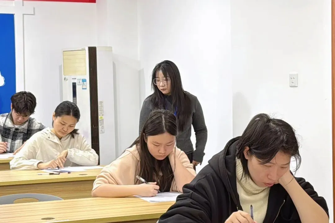 华博千人模考,学子圆梦本科|华博教育模拟大考顺利结束 第26张