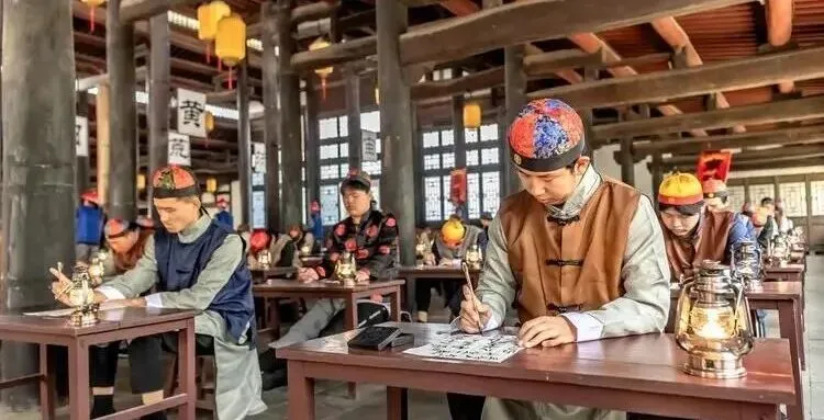 试卷分数底下为什么要画“两条横杠”?每一条都有不同含义 第3张