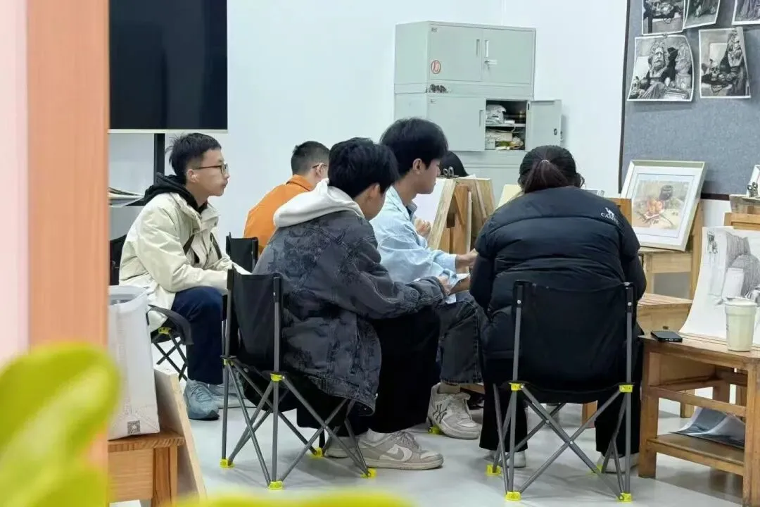【美术中考首选】中考逆袭重点高中捷径,纵横美术100%过线,福州家长首选! 第10张 【美术中考首选】中考逆袭重点高中捷径,纵横美术100%过线,福州家长首选! 第10张
