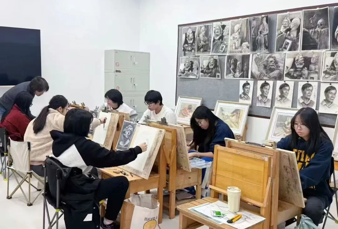 【美术中考首选】中考逆袭重点高中捷径,纵横美术100%过线,福州家长首选! 第15张 【美术中考首选】中考逆袭重点高中捷径,纵横美术100%过线,福州家长首选! 第15张