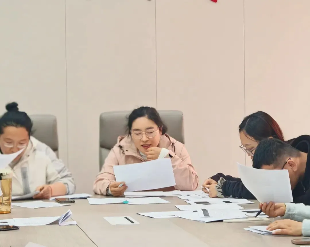 精准把脉明方向 凝心聚力备中考——封丘县第二初级中学教育总校九年级一模质量分析会圆满召开-第9张图片-四季读书网