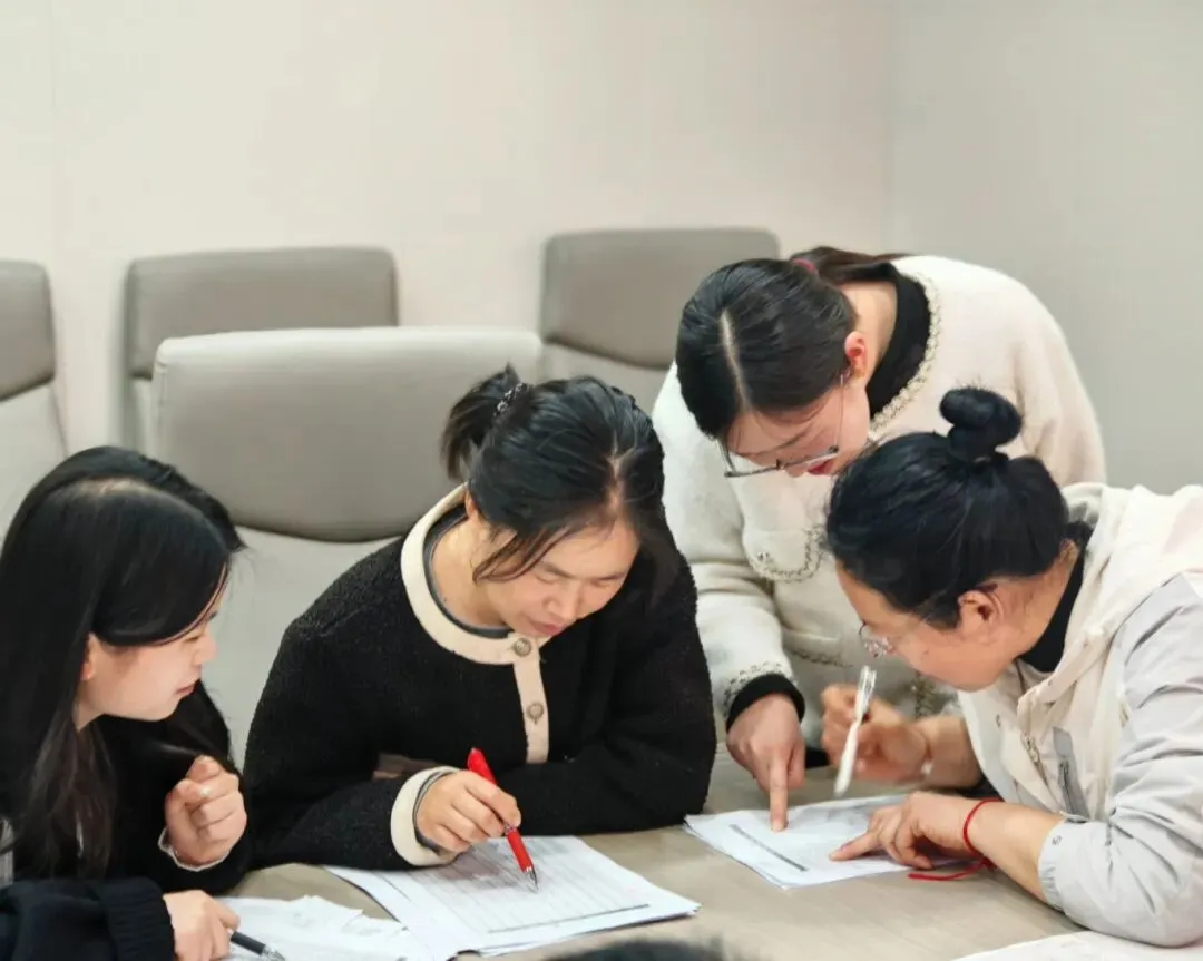 精准把脉明方向 凝心聚力备中考——封丘县第二初级中学教育总校九年级一模质量分析会圆满召开-第15张图片-四季读书网
